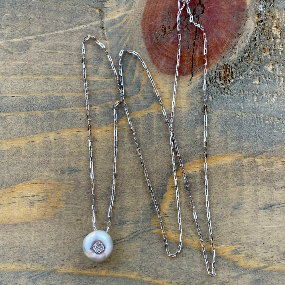 14k White Gold & Diamond Pendant with 18k White Gold Chain